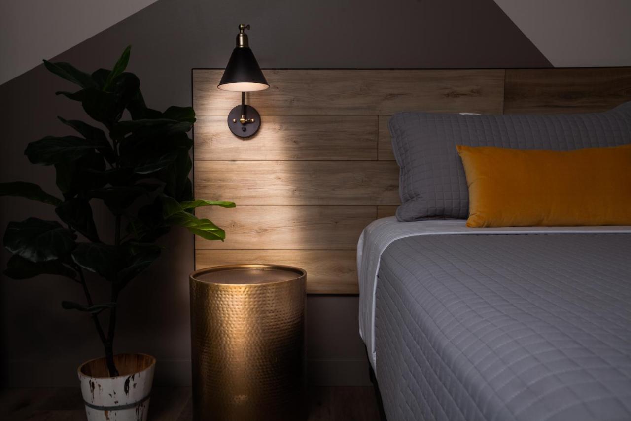 4411 Inn & Suites مدينة ميتشيغان المظهر الخارجي الصورة