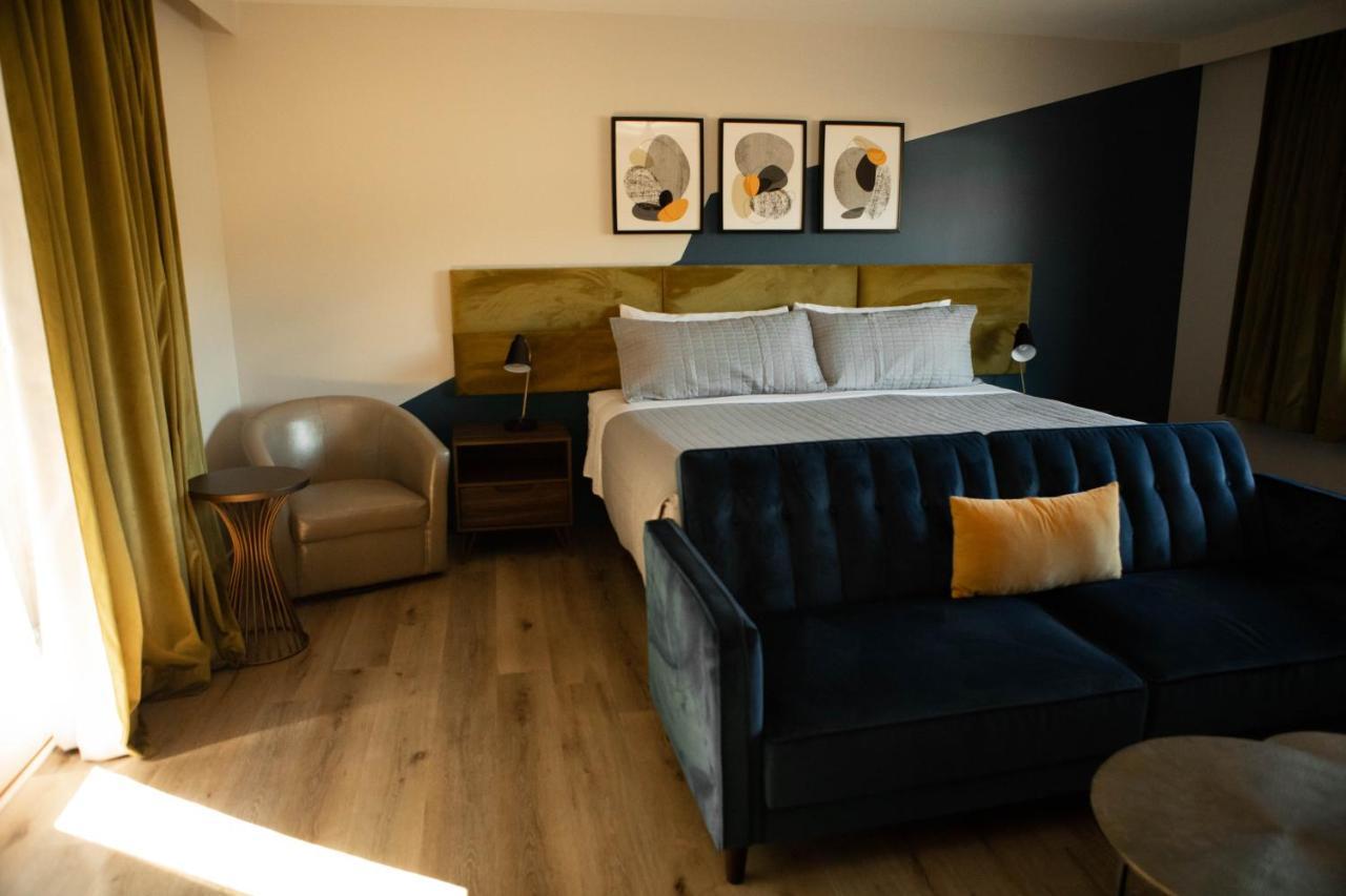 4411 Inn & Suites مدينة ميتشيغان المظهر الخارجي الصورة