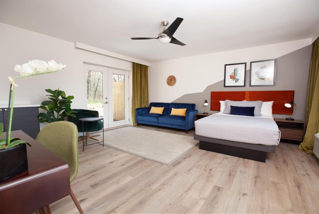 4411 Inn & Suites مدينة ميتشيغان المظهر الخارجي الصورة